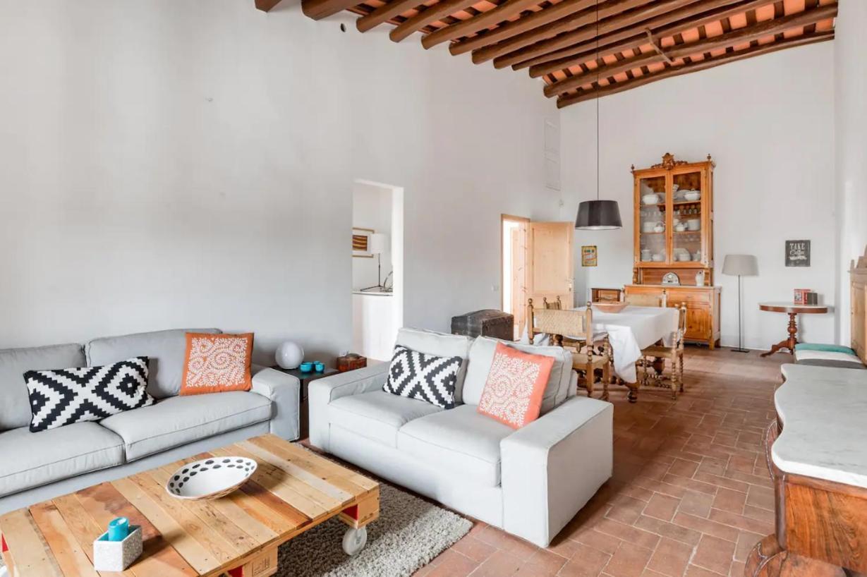 Can Rovira - Stunning Neoclassical Mansion, Just 20 Min Drive From Barcelona City Center, Ideal For Groups And Families Alella Buitenkant foto