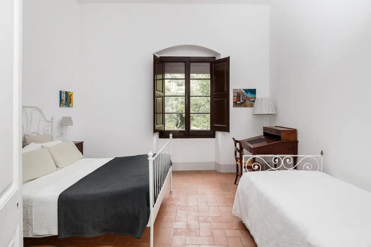 Can Rovira - Stunning Neoclassical Mansion, Just 20 Min Drive From Barcelona City Center, Ideal For Groups And Families Alella Buitenkant foto